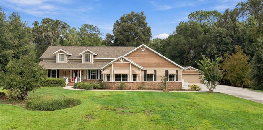 Casa en Ocala, Florida 3 dormitorios, 248.51 m2 № 2386266