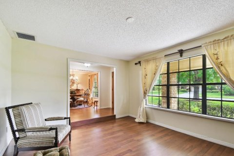 House in Orlando, Florida 3 bedrooms, 190.54 sq.m. № 1805444 - photo 8
