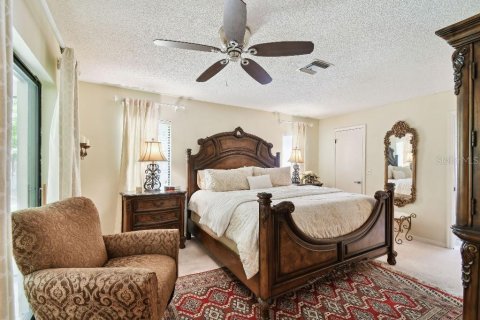 House in Orlando, Florida 3 bedrooms, 190.54 sq.m. № 1805444 - photo 20