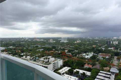 Condominio en alquiler en Miami, Florida, 2 dormitorios, 127 m2 № 2086059 - foto 25