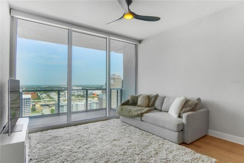 Copropriété à vendre à Orlando, Floride: 2 chambres, 105.72 m2 № 2210547 - photo 9