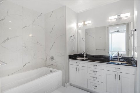 Copropriété à vendre à Orlando, Floride: 2 chambres, 105.72 m2 № 2210547 - photo 17