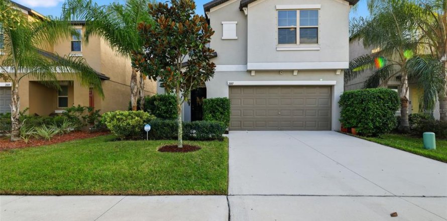 Villa ou maison à Ruskin, Floride 5 chambres, 210.33 m2 № 2099596