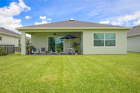 Casa en venta en Port St. Lucie, Florida, 2 dormitorios, 169.73 m2 № 2180924 - foto 10