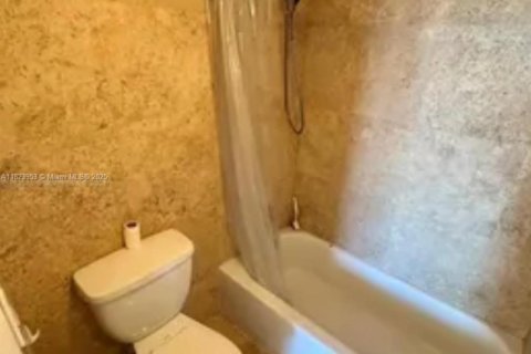 Condominio en venta en Miami Beach, Florida, 1 dormitorio, 88.26 m2 № 1790894 - foto 19