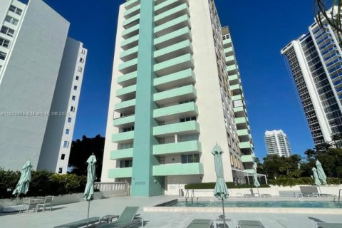 Condominio en venta en Miami Beach, Florida, 1 dormitorio, 88.26 m2 № 1790894 - foto 6