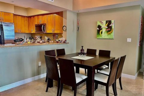 Copropriété à vendre à Hallandale Beach, Floride: 1 chambre, 85.01 m2 № 2416134 - photo 8