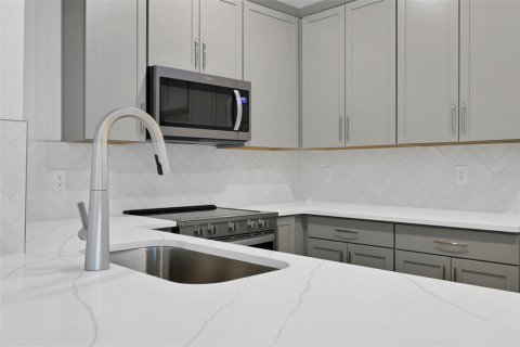 Adosado en venta en Parrish, Florida, 3 dormitorios, 167.87 m2 № 1375227 - foto 25