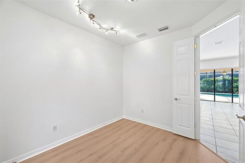 Villa ou maison à vendre à Bradenton, Floride: 5 chambres, 300.26 m2 № 2227764 - photo 9