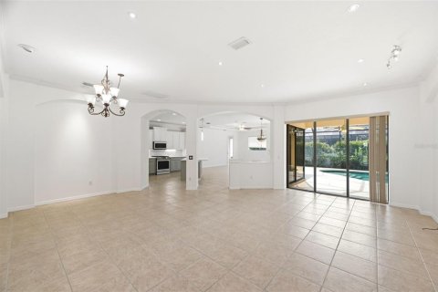 Villa ou maison à vendre à Bradenton, Floride: 5 chambres, 300.26 m2 № 2227764 - photo 3
