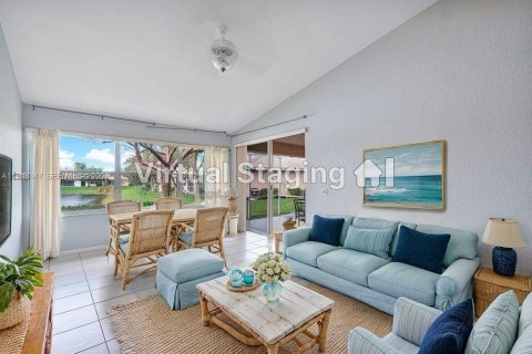 Купить таунхаус в Делрей-Бич, Флорида 2 спальни, 128.11м2, № 1974906 - фото 27