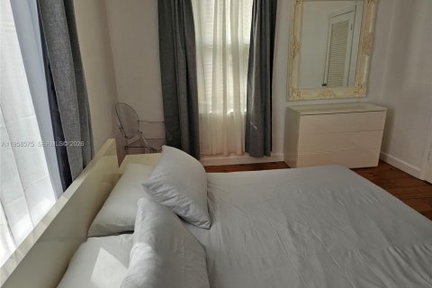 Condo in Miami Beach, Florida, 1 bedroom  № 2020837 - photo 21