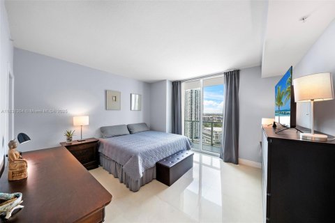 Copropriété à vendre à Miami, Floride: 3 chambres, 138.8 m2 № 1807852 - photo 16