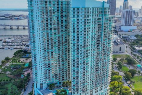 Copropriété à vendre à Miami, Floride: 3 chambres, 138.8 m2 № 1807852 - photo 1