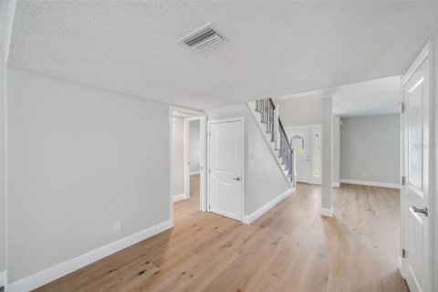 Villa ou maison à vendre à Dunedin, Floride: 5 chambres, 279.26 m2 № 1899835 - photo 19