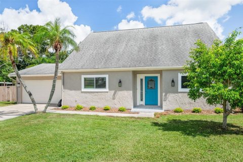 Villa ou maison à vendre à Dunedin, Floride: 5 chambres, 279.26 m2 № 1899835 - photo 1