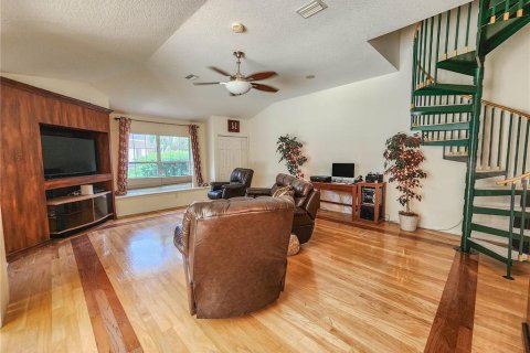Villa ou maison à vendre à Ormond Beach, Floride: 6 chambres, 358.6 m2 № 2280459 - photo 9