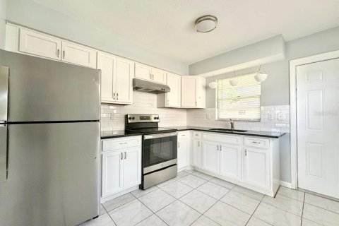 Apartment in Riverview, Florida 2 bedrooms, 60.2 sq.m. № 2229859 - photo 6