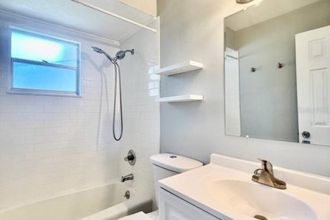 Apartment in Riverview, Florida 2 bedrooms, 60.2 sq.m. № 2229859 - photo 12
