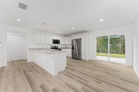 Villa ou maison à vendre à Ocklawaha, Floride: 3 chambres, 116.22 m2 № 1841873 - photo 17