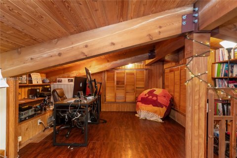 House in Miami, Florida 3 bedrooms, 113.53 sq.m. № 2010710 - photo 24