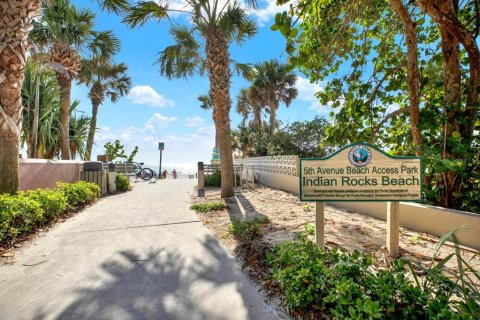 Casa en venta en Seminole, Florida, 3 dormitorios, 142.7 m2 № 2383633 - foto 3