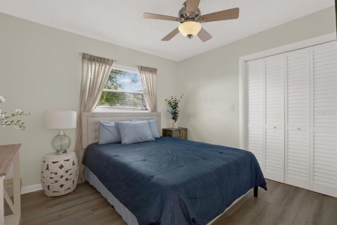 Casa en venta en Seminole, Florida, 3 dormitorios, 142.7 m2 № 2383633 - foto 27