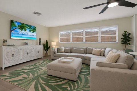 Casa en venta en Seminole, Florida, 3 dormitorios, 142.7 m2 № 2383633 - foto 19