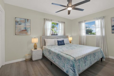 Casa en venta en Seminole, Florida, 3 dormitorios, 142.7 m2 № 2383633 - foto 24