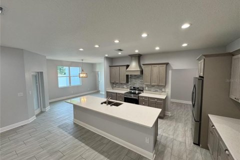 House in Dade City, Florida 4 bedrooms, 228.82 sq.m. № 1656938 - photo 25