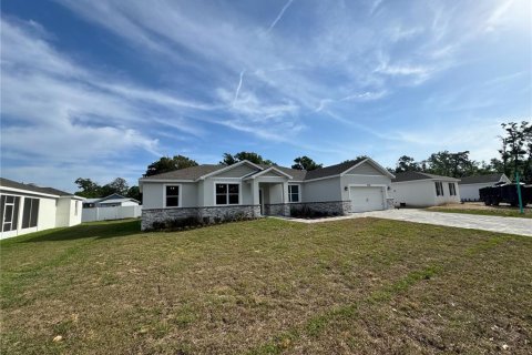 House in Dade City, Florida 4 bedrooms, 228.82 sq.m. № 1656938 - photo 11
