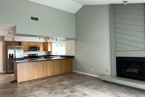 Casa en alquiler en Tampa, Florida, 3 dormitorios, 148.64 m2 № 1855426 - foto 9