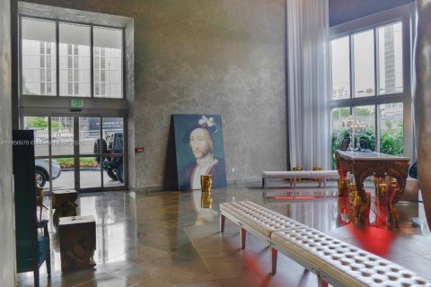 Condo in Miami, Florida, 1 bedroom № 1882018 - photo 27