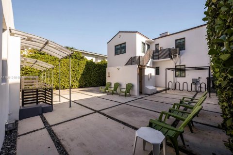 Immobilier commercial à vendre à Miami Beach, Floride: 282.42 m2 № 1952229 - photo 29