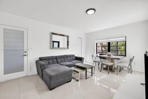 Immobilier commercial à vendre à Miami Beach, Floride: 282.42 m2 № 1952229 - photo 20