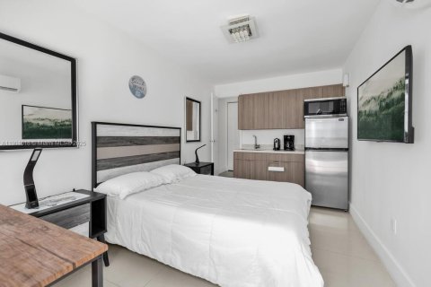 Immobilier commercial à vendre à Miami Beach, Floride: 282.42 m2 № 1952229 - photo 9