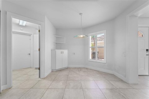 Villa ou maison à vendre à Osprey, Floride: 2 chambres, 263.56 m2 № 1392855 - photo 10