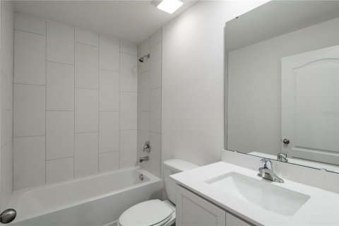 Touwnhouse à vendre à Poinciana, Floride: 3 chambres, 166.76 m2 № 1876529 - photo 22