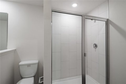 Touwnhouse à vendre à Poinciana, Floride: 3 chambres, 166.76 m2 № 1876529 - photo 17