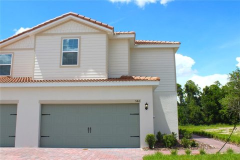 Touwnhouse à vendre à Poinciana, Floride: 3 chambres, 166.76 m2 № 1876529 - photo 1