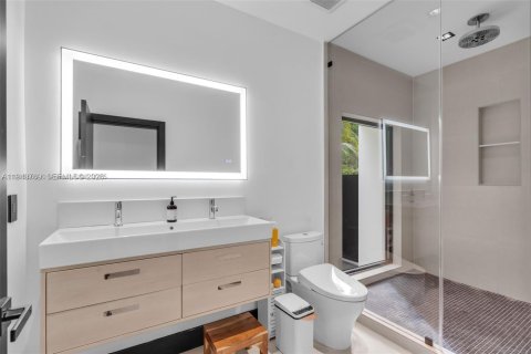 Купить виллу или дом в Майами, Флорида 4 спальни, 276.38м2, № 1997804 - фото 20