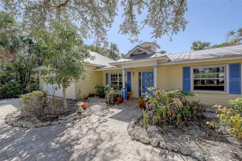 Land in Sarasota, Florida № 2205857 - photo 2
