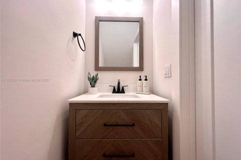 Touwnhouse à louer à Miami, Floride: 3 chambres, 115.85 m2 № 1935265 - photo 10