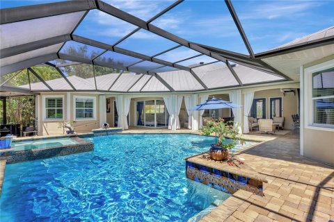 House in Cape Coral, Florida 4 bedrooms, 308.9 sq.m. № 1758329 - photo 8