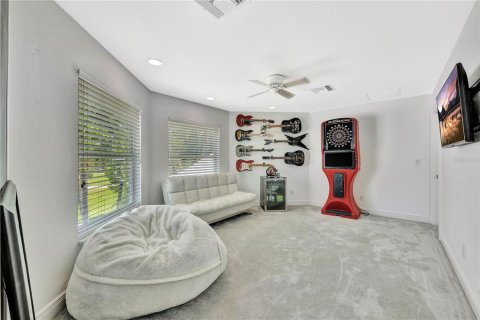 House in Cape Coral, Florida 4 bedrooms, 308.9 sq.m. № 1758329 - photo 20