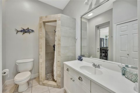 House in Cape Coral, Florida 4 bedrooms, 308.9 sq.m. № 1758329 - photo 7