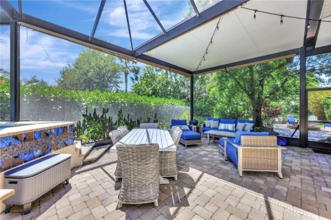 House in Cape Coral, Florida 4 bedrooms, 308.9 sq.m. № 1758329 - photo 13