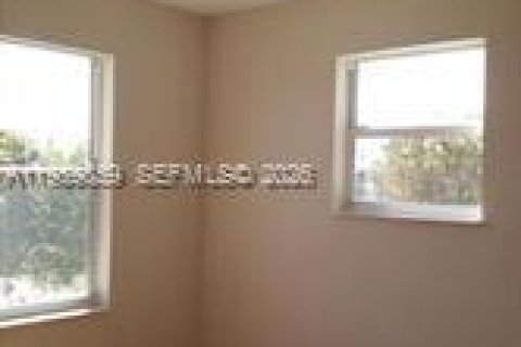 Villa ou maison à vendre à Fort Lauderdale, Floride: 5 chambres, 147.34 m2 № 2051926 - photo 17