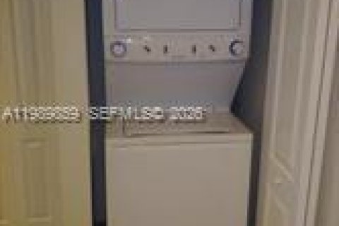 Villa ou maison à vendre à Fort Lauderdale, Floride: 5 chambres, 147.34 m2 № 2051926 - photo 7