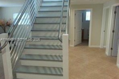 Villa ou maison à vendre à Fort Lauderdale, Floride: 5 chambres, 147.34 m2 № 2051926 - photo 6